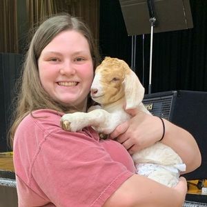 Meet your Posher, Hailee